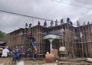 Bersama Masyarakat, PAC LDII Desa Shabah Rehab Total Masjid AL Munawaroh