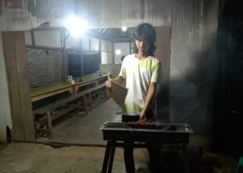 Inspiratif, Pemuda LDII Tala Kuliah Sambil Berwirausaha Sate Kambing