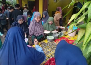 Bangun Keakraban dengan Warga Sekitar, PAC LDII Desa Panggung Ajak Masyarakat Bukber