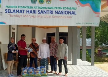 Ponpes At Taqwa Terima Bantuan Beras dari Yayasan Satu Jiwa
