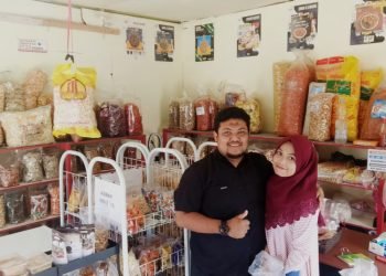 Raup Cuan dari Cemilan, Pasutri Asal Tala ini Beberkan Rahasianya