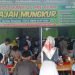 H Pariman Berbagi 700 Porsi Bakso Gratis di Amuntai