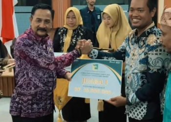 Ketua LDII Tala Raih Penghargaan Tanah Laut Innovation Award 2024
