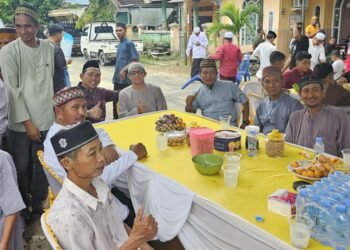 Silaturahim Lebaran, PAC LDII Tarjun Eratkan Hubungan Dengan Tokoh dan Masyarakat