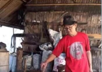 Warga LDII Tala Wariskan Tradisi Pandai Besi Hingga Turun Temurun