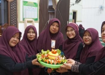 Rayakan Kemerdekaan, Ibu Ibu Warga LDII Sei Karias Meriahkan dengan Lomba Kreasi Nasi Kuning