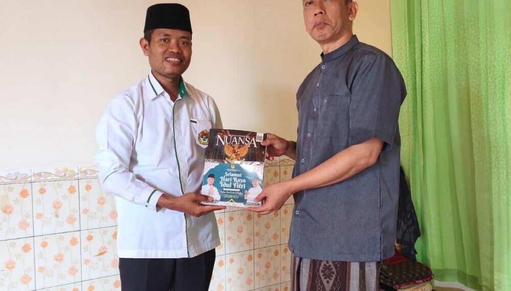 Bersama Ketua MUI Tanah Laut, KH Ahmad Syarifuddin Noor