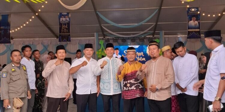 Pengurus DPD LDII Tanah Bumbu Hadiri Open House Bupati Andi Rudi Latif