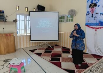 100 Remaja Putri LDII di Kintap Dibekali Ilmu Gizi dan Kesiapan Mental Pranikah